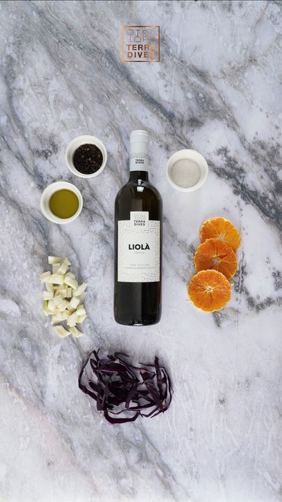 Sicilian flavour🍊🍷 Insalata di Arance e Liolà⠀